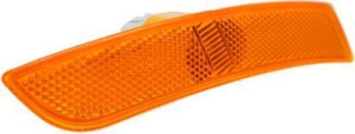 Front Driver Side Parking Signal Marker Light Fits 2016-2024 Chevrolet Camaro 2015-2019 Cadillac ATS 2014-2019 CTS Amber Lens GM2550200