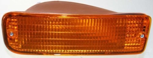 DAT AUTO PARTS Front Right Passenger Side Turn Signal Light Housing Marker Assembly Bumper Insert Reflector Replacement For 1996 1997 1998 Toyota 4...