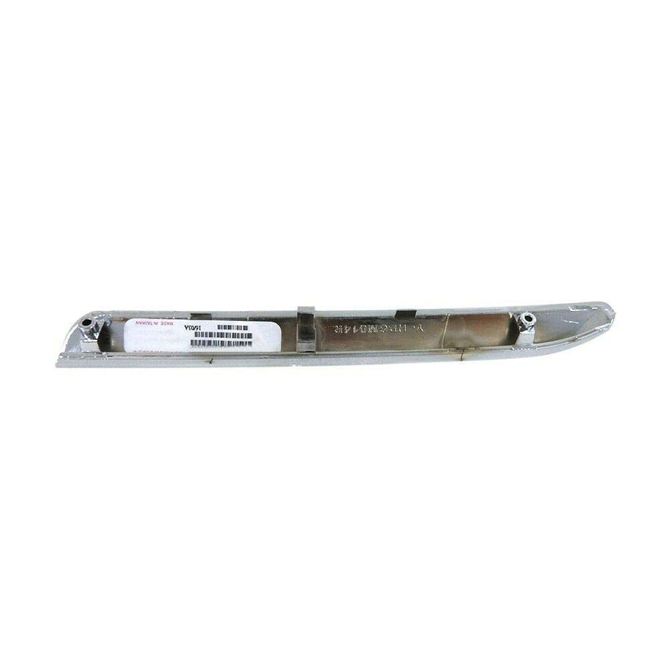DAT AUTO PARTS Front Right Passenger Side Upper Bumper Cover Insert Grille Molding Trim Replacement For 2005 2006 Honda CRV Chrome Silver Finish Te...