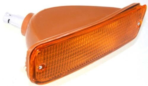 DAT AUTO PARTS Front Right Passenger Side Turn Signal Light Housing Marker Assembly Bumper Insert Reflector Replacement For 1996 1997 1998 Toyota 4...
