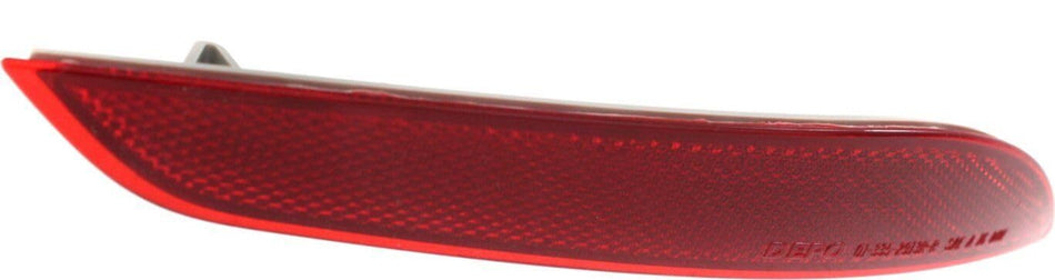 Rear Passenger Side Bumper Reflector Fits 2016-2019 Chevrolet Cruze 2016-2019 Cruze Sedan GM1185116