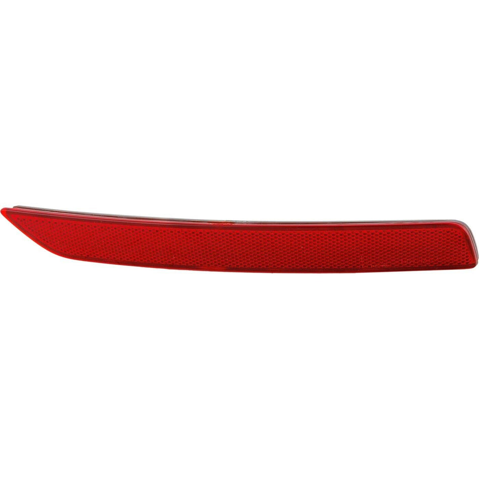 Rear Passenger Side Bumper Reflector Fits 2021-2024 Chevrolet Suburban 2021-2023 Tahoe 2021-2023 Suburban GMC 2021-2023 Yukon Denali GM1185126