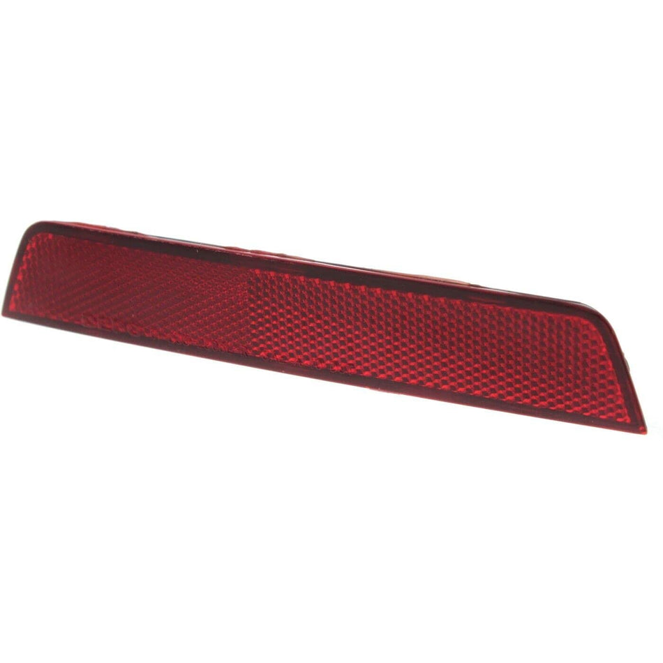 Rear Driver Side Bumper Reflector Fits 2010-2017 Chevrolet Equinox 2010-2017 Equinox Red Lens GM1184110 25803057