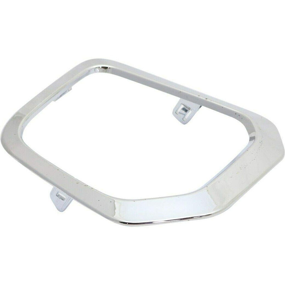 Front Passenger Side Fog Light Bezel Fits 2016-2020 Toyota Tacoma Front Right Passenger Side Chrome TO1039188