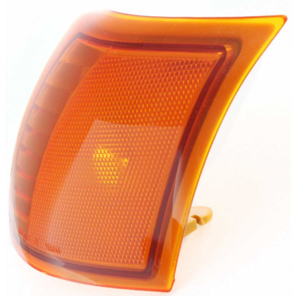Front Driver Side Marker Light Fits 2002-2005 Saturn Vue 2002-2005 Vue Amber Lens GM2550188