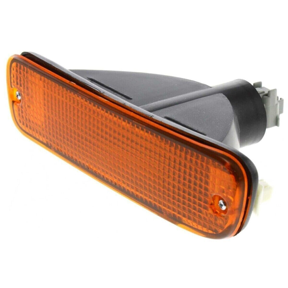 Signal Marker Light Reflector for 1995-2000 Toyota Tacoma Front Left Driver Side Orange Lens TO2530122