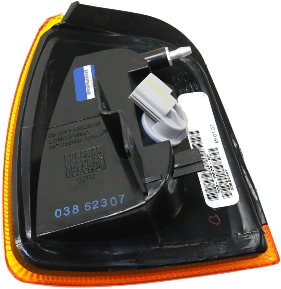 Front Passenger Side Parking Signal Light Fits 2001-2005 Ford Ranger 2004 Ranger Tremor 2001-2005 Ranger FO2521168