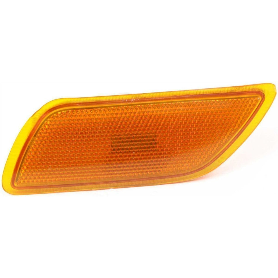 DAT AUTO PARTS Front Left Driver & Right Passenger Side Corner Side Marker Light Set Pair Replacement for 2000 - 2005 Ford Focus Amber Lens FO25501...