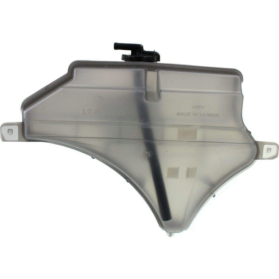 DAT AUTO PARTS Coolant Recovery Bottle Tank With Cap Replacement for 14-18 Mazda 3 MA3014114 PE0115351A