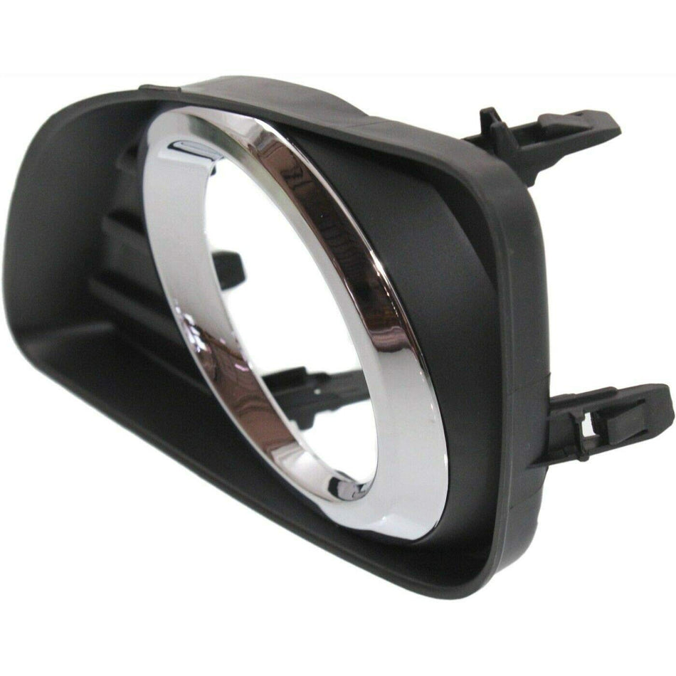 DAT AUTO PARTS Front Left Driver Side Fog Light Cover Bezel Replacement For 10-11 Toyota Camry Black w/ Chrome Ring TO1038131 5204006050