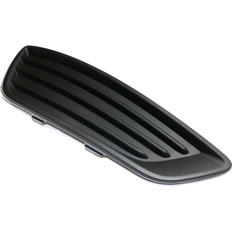 DAT AUTO PARTS Front Right Passenger Side Fog Light Cover Trim Molding Bumper Insert Replacement For 2015-2018 Ford Focus S and SE Models Only Blac...