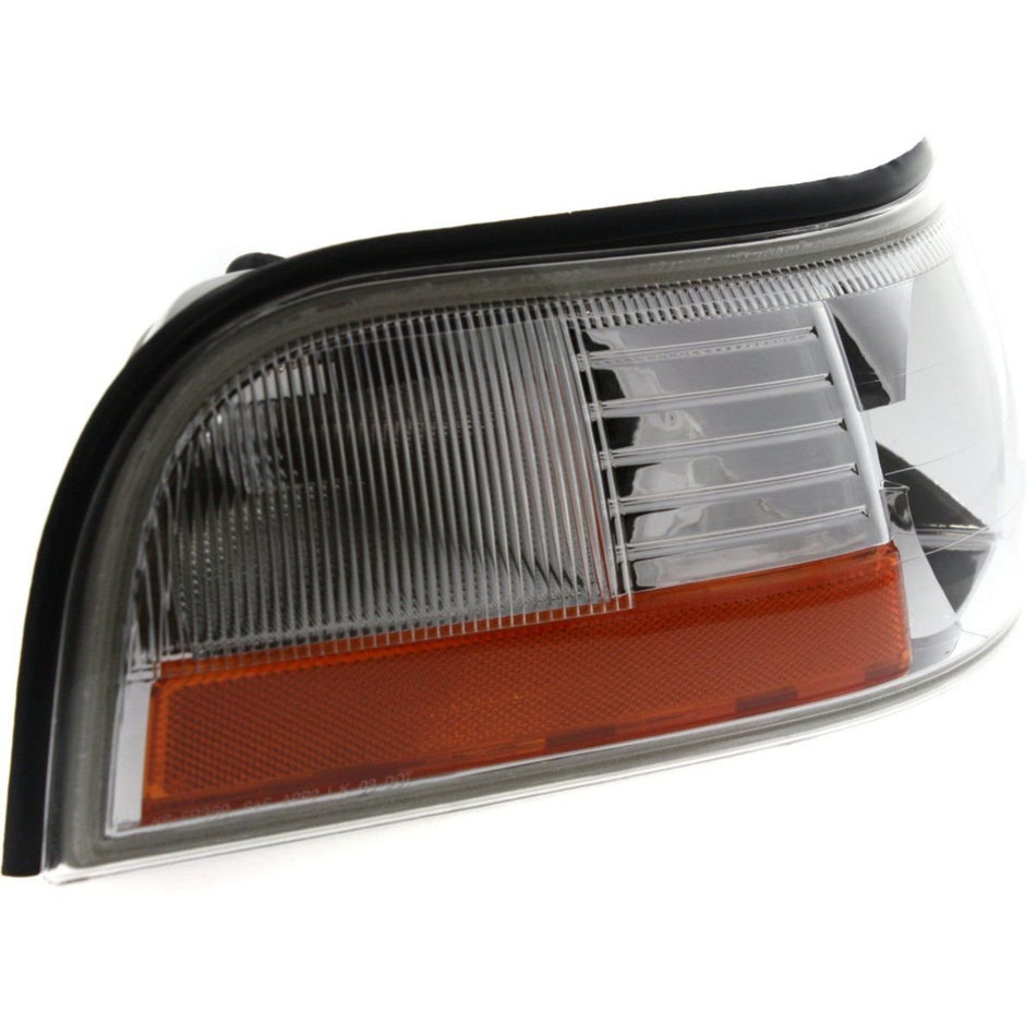 Front Passenger Side Marker Light Fits 2003-2005 Mercury Grand Marquis Clear Lens FO2521171