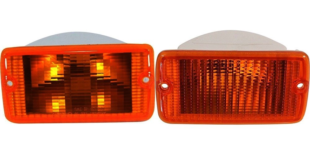 DAT AUTO PARTS Front Left Driver & Right Passenger Side Parking/Turn Signal Light Set Of 2 Replacement For 2001 - 2006 Jeep Wrangler Amber Lens CH2...