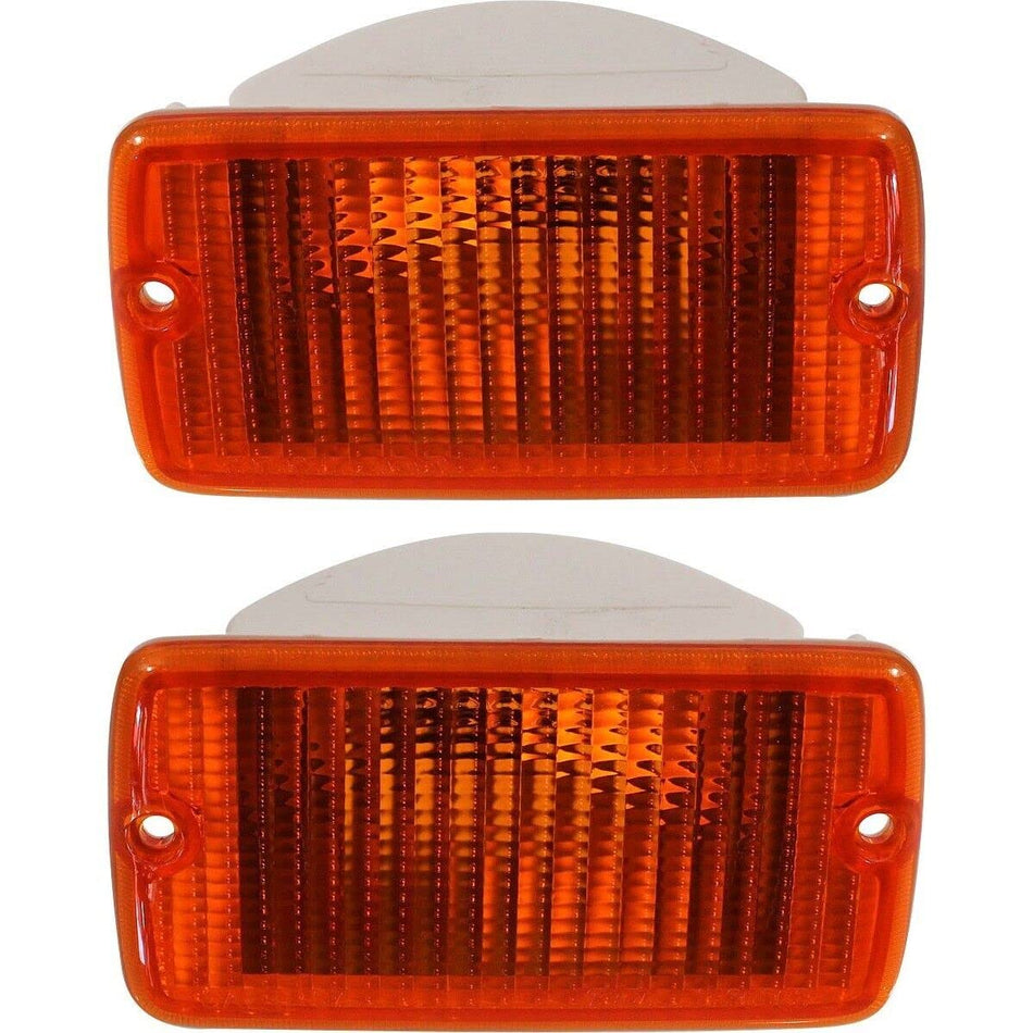 DAT AUTO PARTS Front Left Driver & Right Passenger Side Parking/Turn Signal Light Set Of 2 Replacement For 2001 - 2006 Jeep Wrangler Amber Lens CH2...