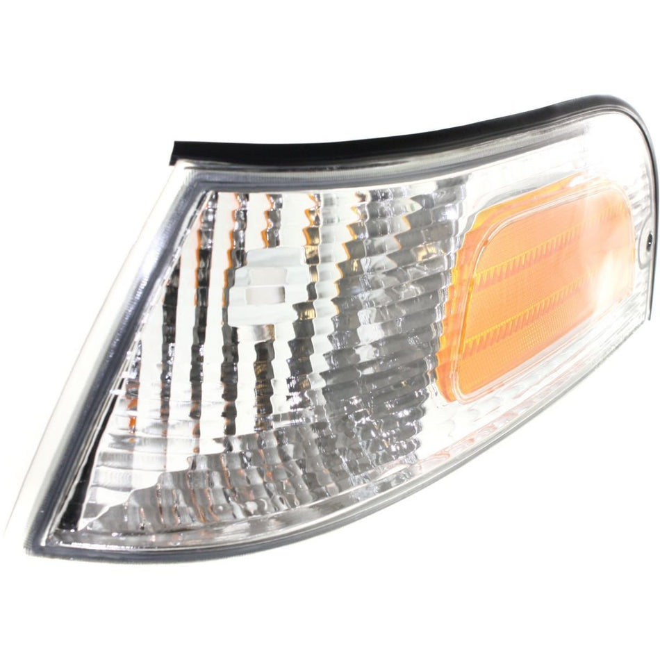 Front Driver Side Marker Light Fits 1998-2011 Ford Crown Victoria Clear Lens FO2520147