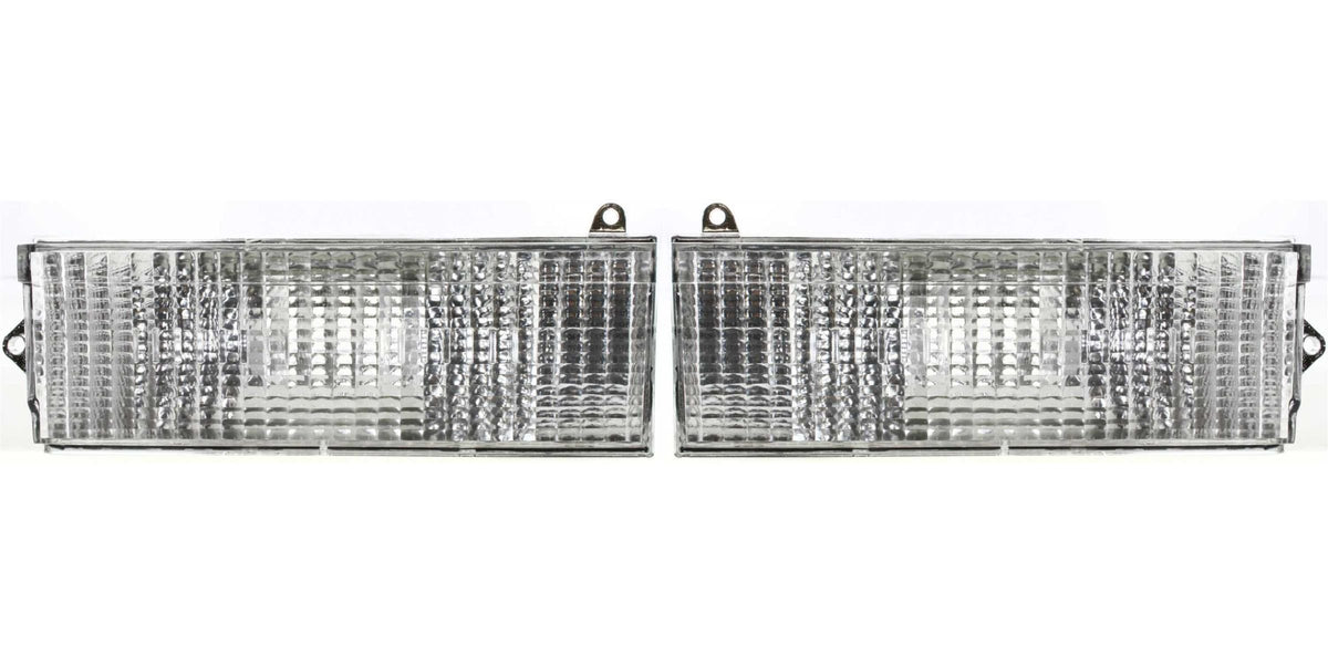 DAT AUTO PARTS Front Right Passenger & Left Driver Side Park Signal Lens Pair Replacement For 1984 - 1996 Jeep Cherokee Clear Lens CH2530101 CH2531...