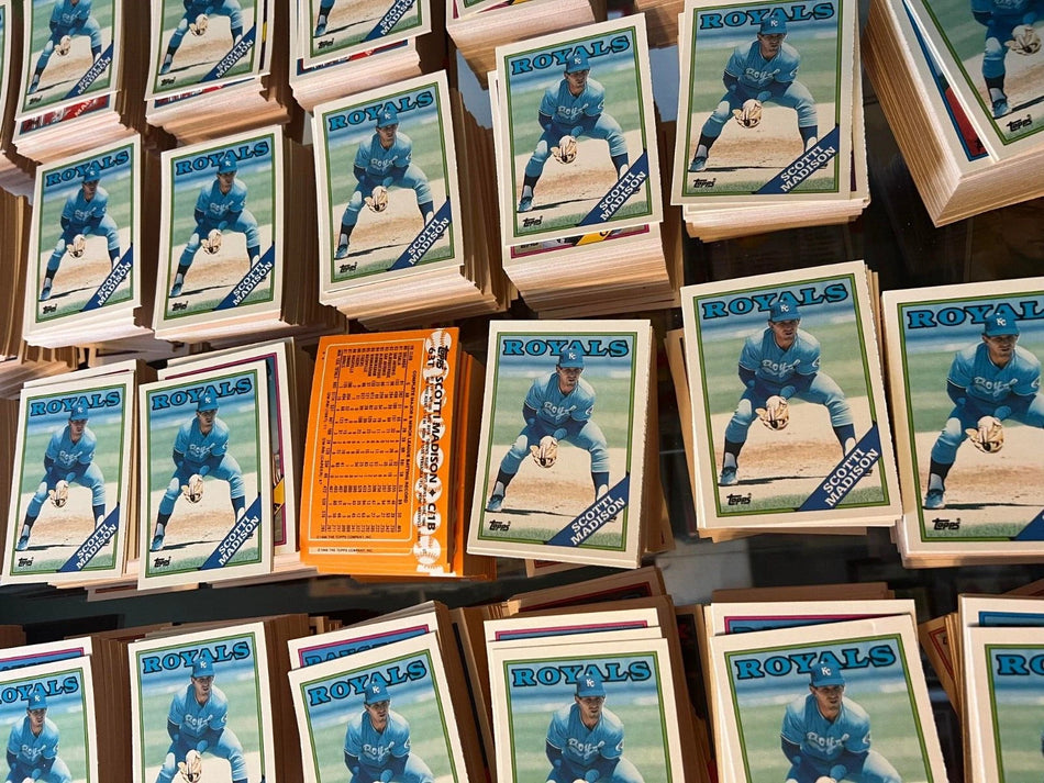 29 Cards - All 1988 Topps Traded #63T Scott Madison Card Lot NM-NMMT